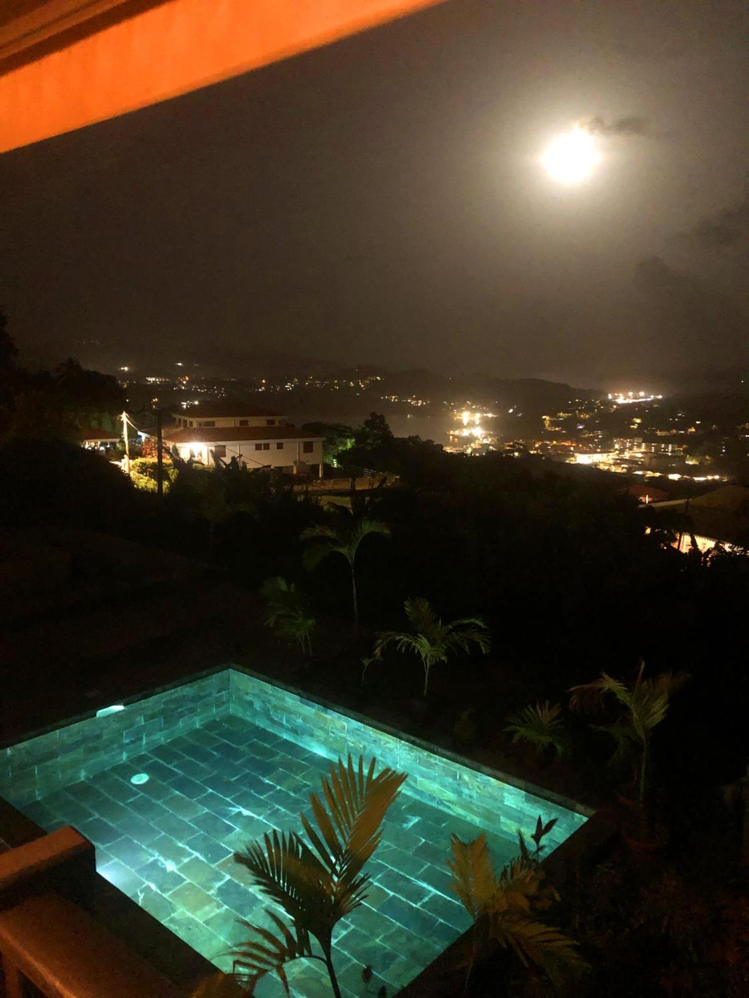 F3 Hibiscus - Piscine Chauffee - Vue Mer - 9 Min De La Plage - Ti Zwezo Paradi La Trinite Εξωτερικό φωτογραφία